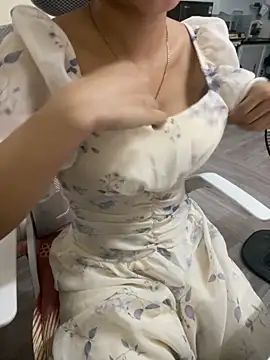 Snapshot of Mina048 chatting on 09-22-25, 06:26 Mina048 online show from 09-22-25, 06:26