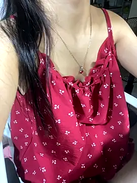 Snapshot of Mina048 chatting on 09-22-25, 08:22 Mina048 online show from 09-22-25, 08:22