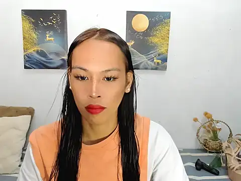 Savanna White online show from 10-25-25, 01:18