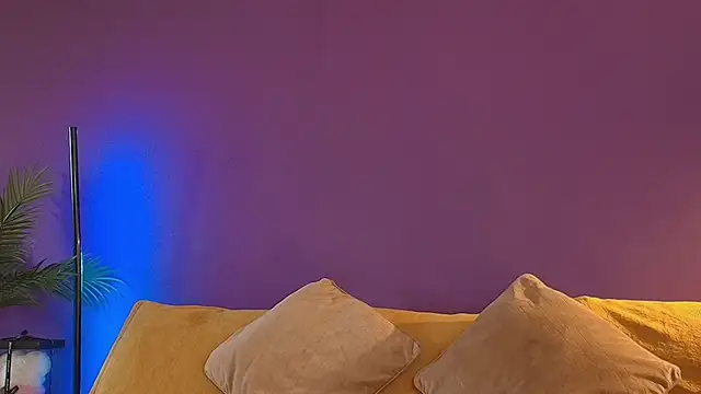 Snapshot of AnyaKim chatting on 09-25-25, 08:07 AnyaKim online show from 09-25-25, 08:07