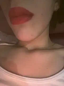 Mimisixo online show from 09-10-25, 10:54