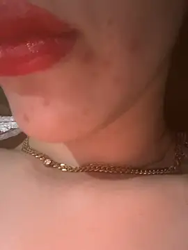 Mimisixo online show from 06-25-26, 01:27