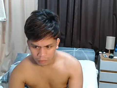 Snapshot of cumwhat_me chatting on 06-30-26, 12:44 cumwhat me online show from 06-30-26, 12:44