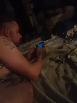 Twoslipperywhenwett online show from 02-14-26, 01:19