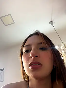 Melody smiith  online show from 11-07-25, 06:41