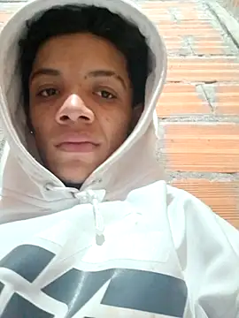 daniel-garzon-00 online show from 11-10-25, 11:26