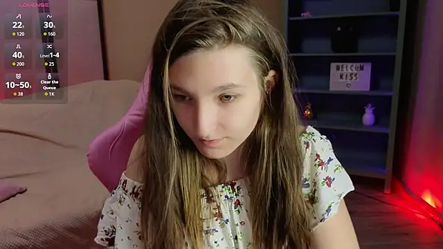 Mia Myles online show from 10-04-25, 10:13