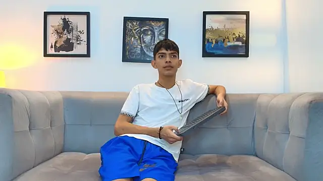 PRETTY SEX1 online show from 02-05-26, 01:27