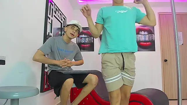 RED EMPIRE online show from 09-14-25, 01:32