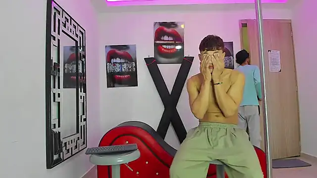 RED EMPIRE online show from 09-26-25, 01:26