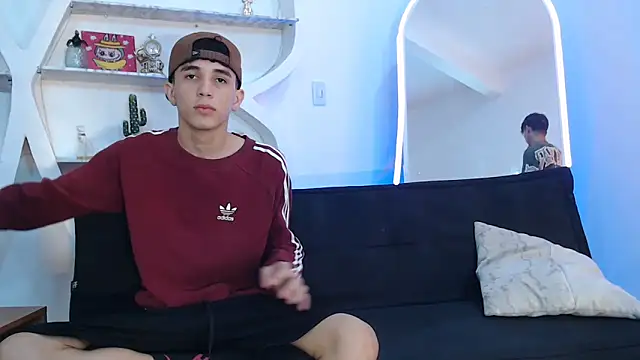 RED EMPIRE online show from 09-28-25, 05:18