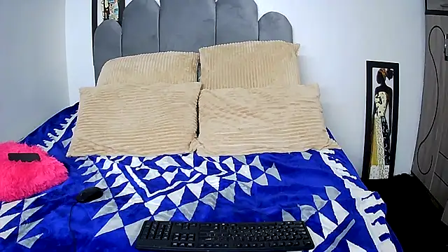 CharlotteXXX online show from 11-16-25, 06:41