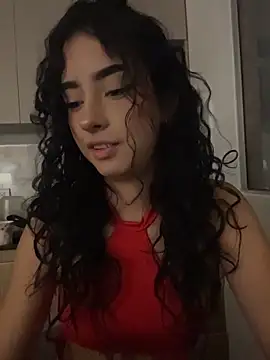 Snapshot of RosseMelody chatting on 02-14-26, 01:24 RosseMelody online show from 02-14-26, 01:24