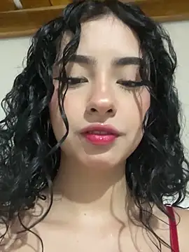 Snapshot of RosseMelody chatting on 03-24-26, 04:50 RosseMelody online show from 03-24-26, 04:50