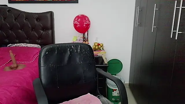 Grace mature milf online show from 06-14-26, 09:55