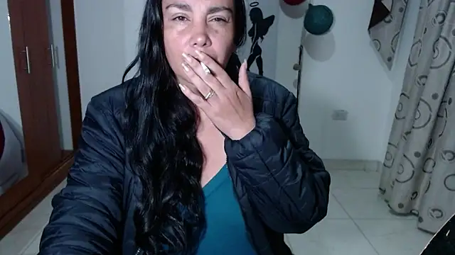 Vivian milf paint online show from 10-22-25, 02:12