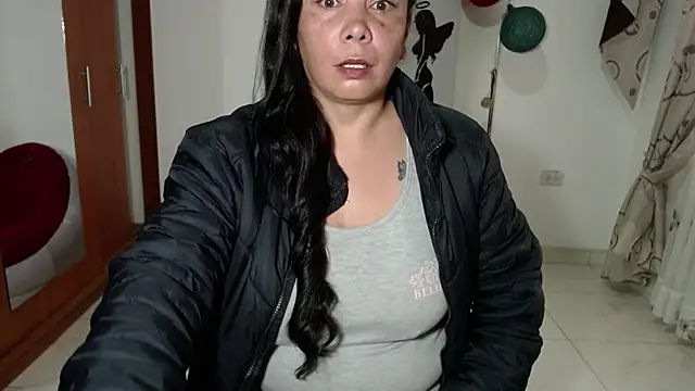 Vivian milf paint online show from 11-05-25, 11:21