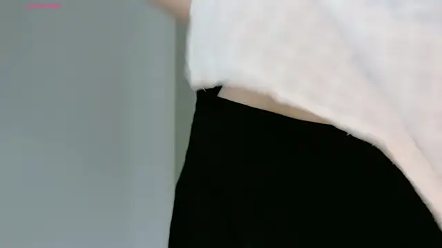 Ryeon 99 online show from 05-04-26, 03:02
