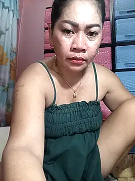 sexybitch 02 online show from 05-06-26, 04:23
