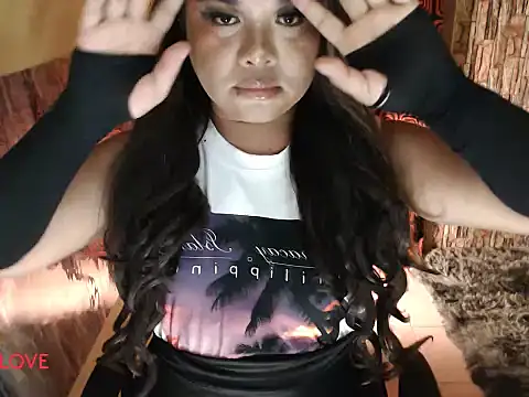 KWEen 23 online show from 06-09-26, 01:23