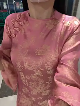 Meii-meyy online show from 11-25-25, 07:03