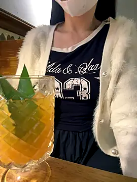 Meii-meyy online show from 12-16-25, 02:00