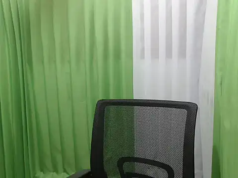 Snapshot of Slutty_baby19 chatting on 03-14-26, 10:10 Slutty baby19 online show from 03-14-26, 10:10