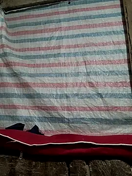 Many lize online show from 10-31-25, 09:32