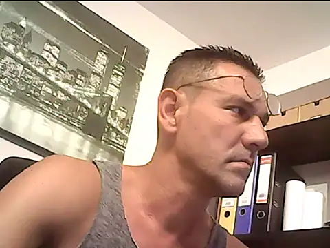 Snapshot of mastercharisma35 chatting on 09-10-25, 10:15 mastercharisma35 online show from 09-10-25, 10:15