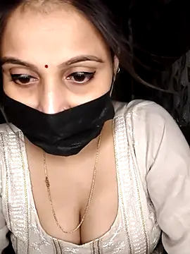 Horny Shalu online show from 10-06-25, 05:43