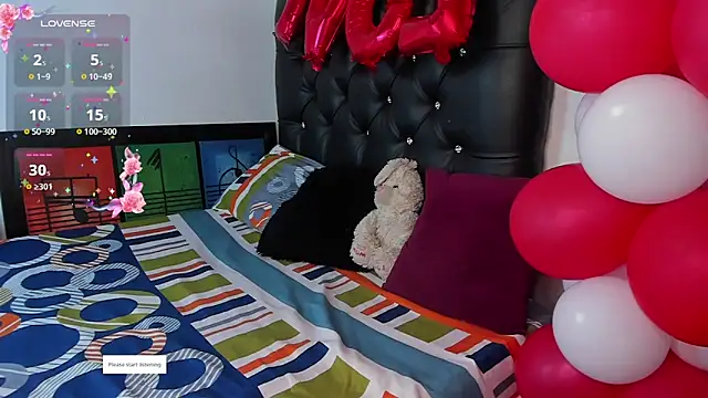 Snapshot of Britney_Rose chatting on 02-14-26, 05:15 Britney Rose online show from 02-14-26, 05:15