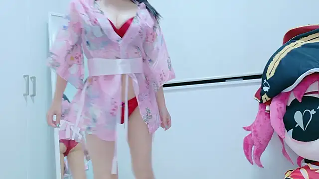 Snapshot of Hina-qp chatting on 07-09-26, 10:52 Hina-qp online show from 07-09-26, 10:52