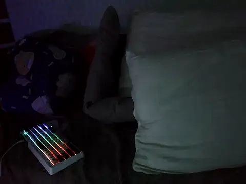 Snapshot of boyhigh1997 chatting on 09-29-25, 08:52 boyhigh1997 online show from 09-29-25, 08:52