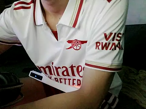 Snapshot of boyhigh1997 chatting on 10-07-25, 02:58 boyhigh1997 online show from 10-07-25, 02:58