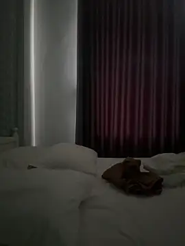 Snapshot of boyhigh1997 chatting on 10-26-25, 02:50 boyhigh1997 online show from 10-26-25, 02:50