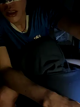 boyhigh1997 online show from 12-15-25, 07:29