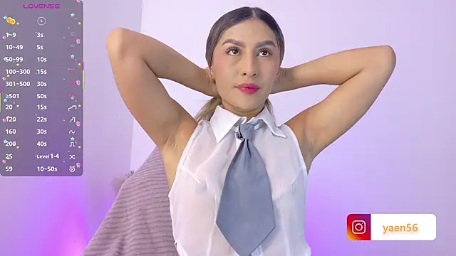 Snapshot of Liah__19 chatting on 07-20-26, 12:14 Liah 19 online show from 07-20-26, 12:14