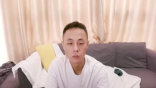 Snapshot of Tsia-Die chatting on 09-22-25, 04:58 Tsia-Die online show from 09-22-25, 04:58