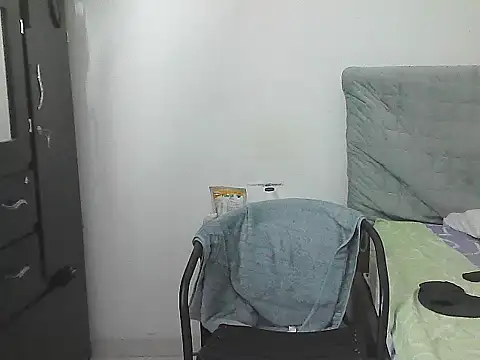 morenocabro10 online show from 05-03-26, 06:58
