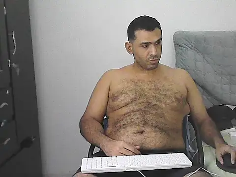 morenocabro10 online show from 05-10-26, 10:37