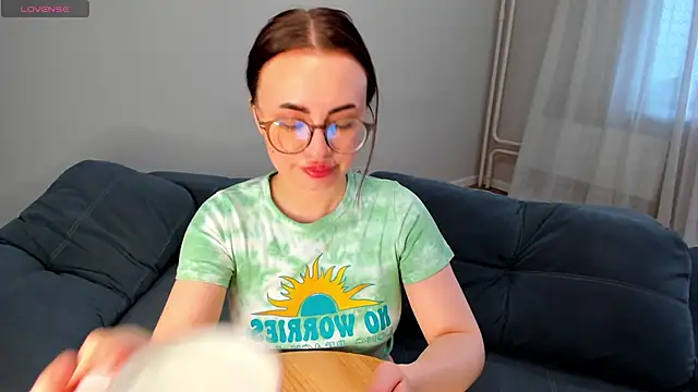 MewStella online show from 05-06-26, 04:19