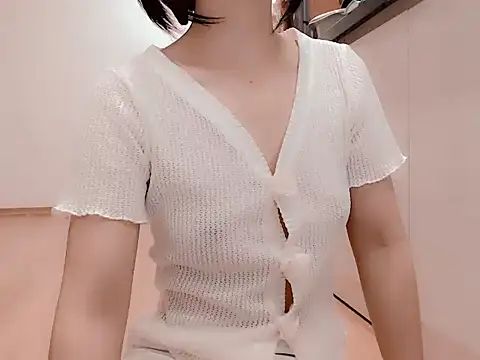 Tea Mei online show from 09-29-25, 01:05