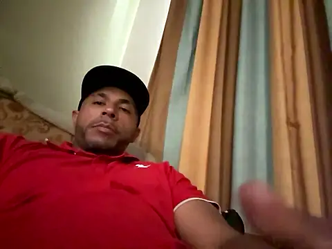 Snapshot of Rcarrasco15 chatting on 04-05-26, 02:47 Rcarrasco15 online show from 04-05-26, 02:47