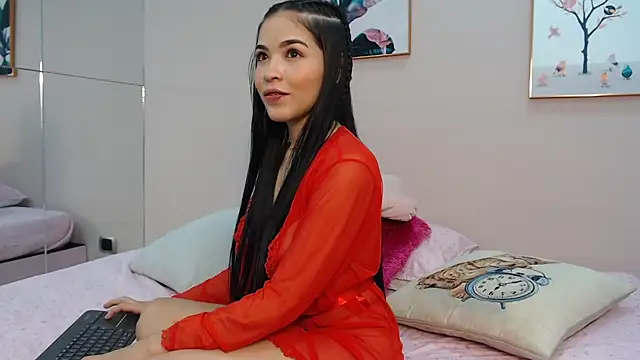 zooombee online show from 06-30-26, 04:08