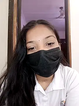 Cute Rakhi8 online show from 09-15-25, 05:07