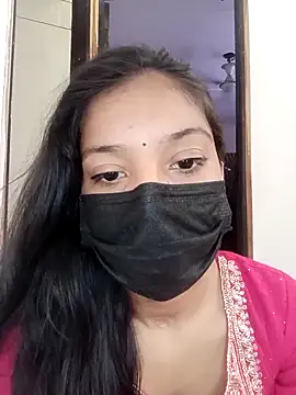 Cute Rakhi8 online show from 09-22-25, 04:58