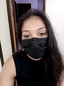 Cute Rakhi8 online show from 10-09-25, 04:32