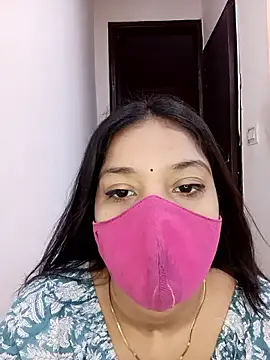 Cute Rakhi8 online show from 06-13-26, 06:00