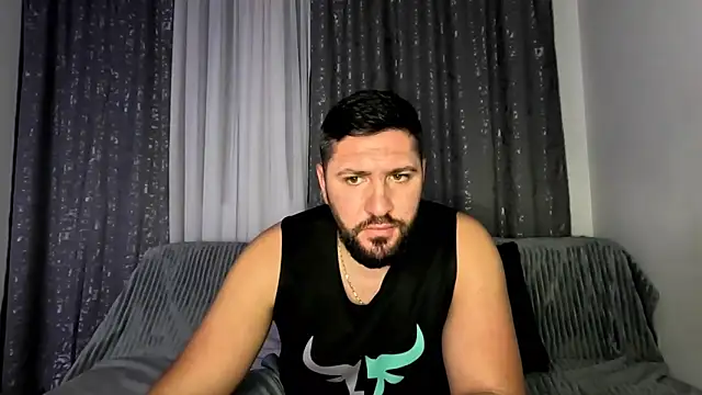 Gold Alpha Boy online show from 11-12-25, 03:45