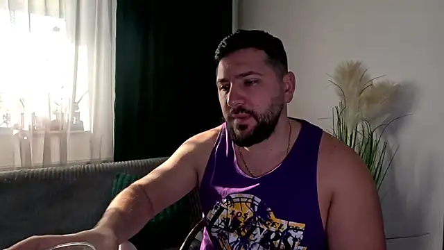 Gold Alpha Boy online show from 01-17-26, 09:25